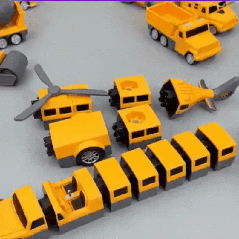 Magnetic RoboCar Adventure with Storage Box